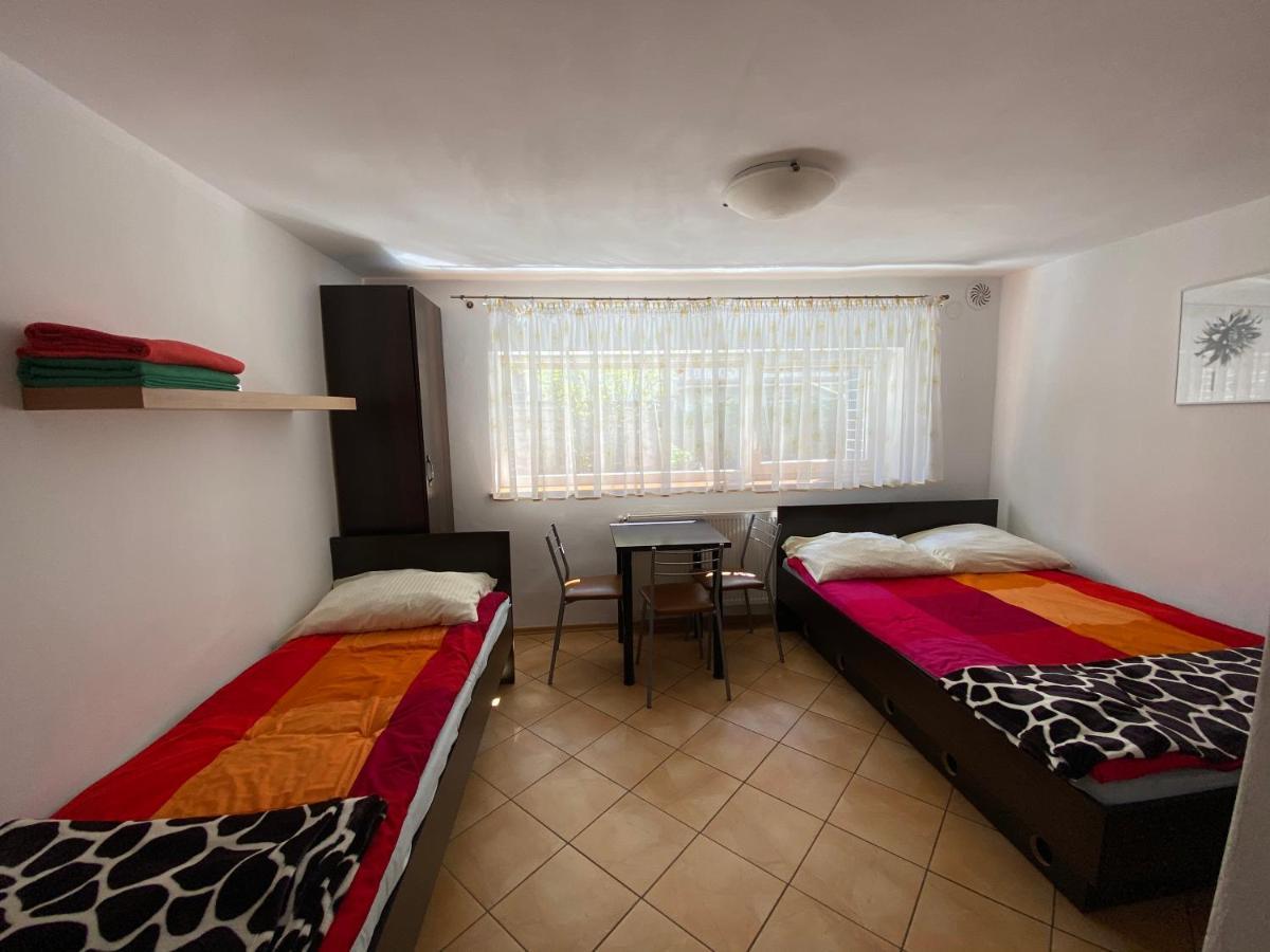 Ferienwohnung Trzynastka Ustronie Morskie Exterior foto